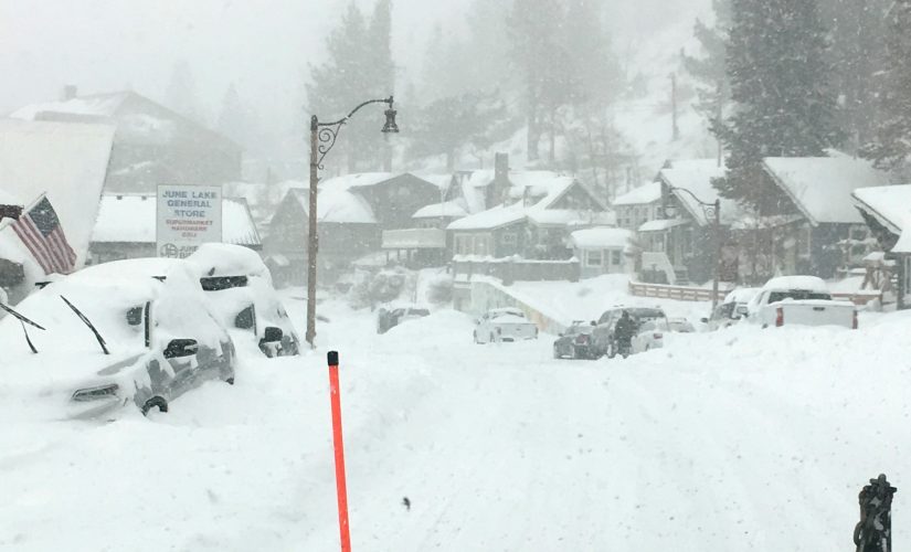 Winter storm continuing across West Coast, Northeast