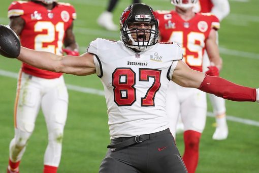 Rob Gronkowski says Chiefs should’ve signed Super Bowl intruder: ‘He actually scored’