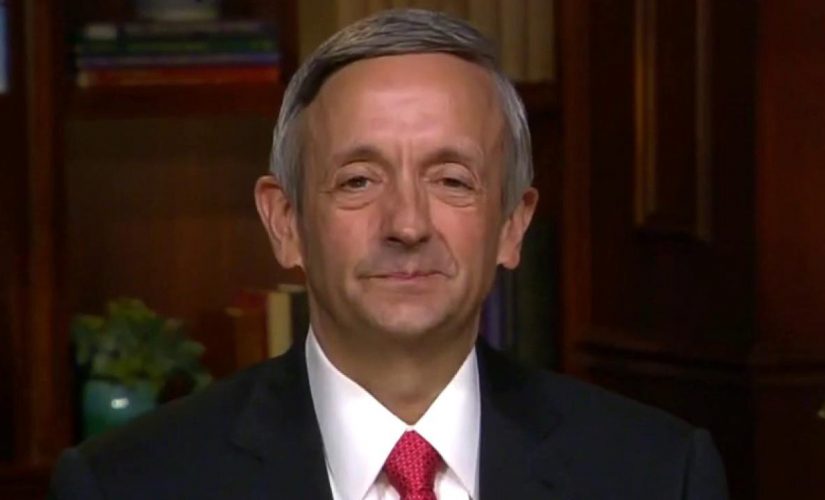 Dr. Robert Jeffress: Republican civil war – which side will evangelicals choose?
