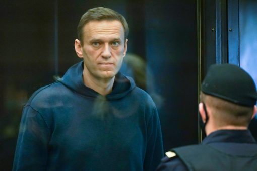 Putin critic Navalny faces court hearing