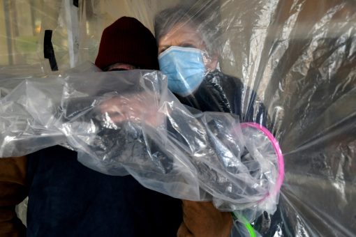 ‘Hug tent’ provides safe embraces at Colorado assisted living center