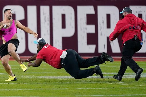 Super Bowl field invader faces trespassing charge after in-game stunt