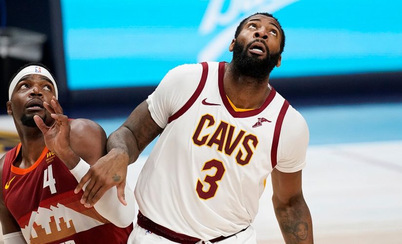 Cavs to sit Andre Drummond while pursuing trade