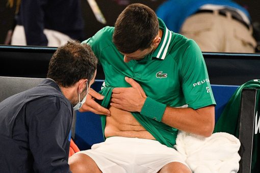 At Australian Open, players can reveal, or hide, injuries