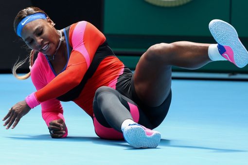 Down but not out, Serena Williams into Australian Open QFs