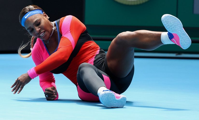 Down but not out, Serena Williams into Australian Open QFs