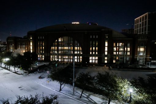Winter weather in Texas impacts pro, college sports