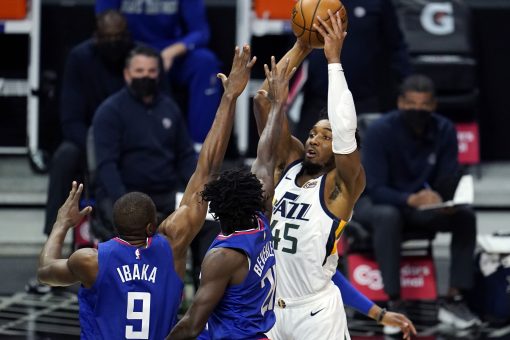 Jazz beat short-handed Clips 114-96 for 9th straight win