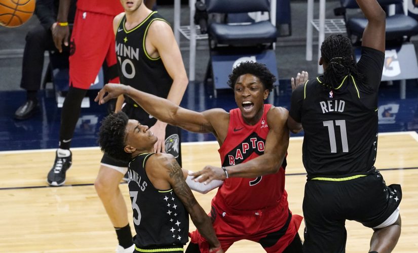 Raptors score last 11 to defeat Timberwolves 86-81