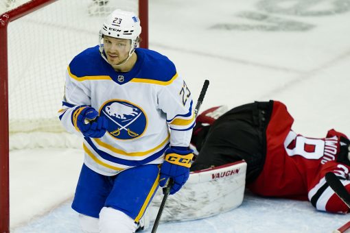 Sabres snap 4-game losing streak, end Devils 3-game run