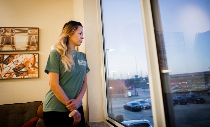 Texas woman recalls fire that left her mother, 3 children dead: ‘I was screaming their names’