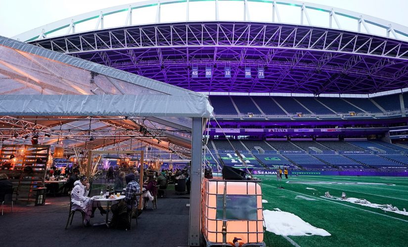 Seattle ups its outdoor dining game, Seahawks-style