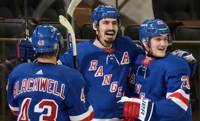 Strome, Kreider lead Rangers to 6-2 win over Bruins