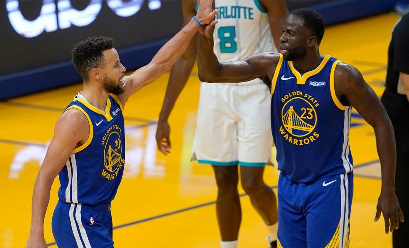 Green notches triple-double, Warriors avenge loss to Hornets