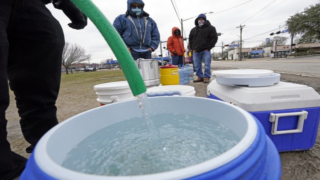 Texas power grid restored after devastating winter storm causes power ...