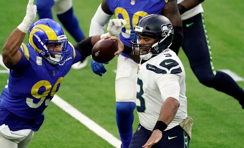 Russell Wilson wants to play for Seahawks but would be willing to be dealt to these teams, agent says