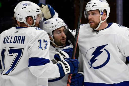 Cirelli scores twice as Tampa Bay beats Predators 4-1