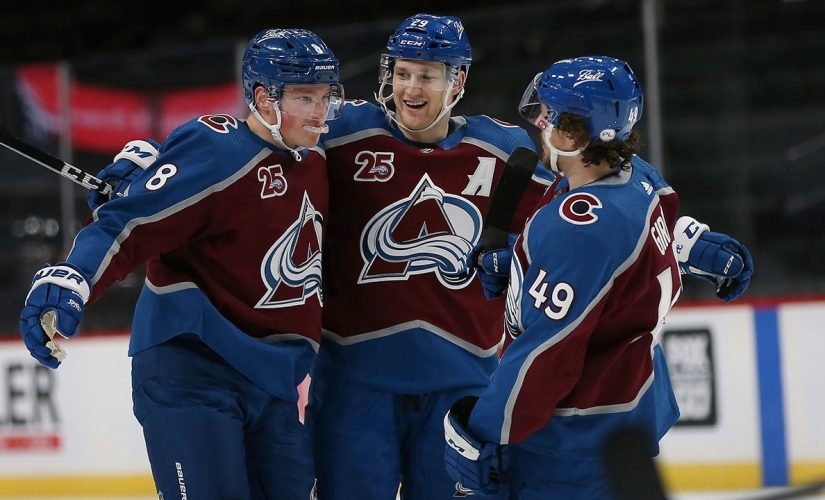 NHL revises virus protocols; Colorado is 5th team shut down