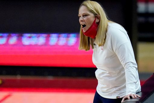Frese earns win 499 as No. 10 Maryland women rout Wisconsin