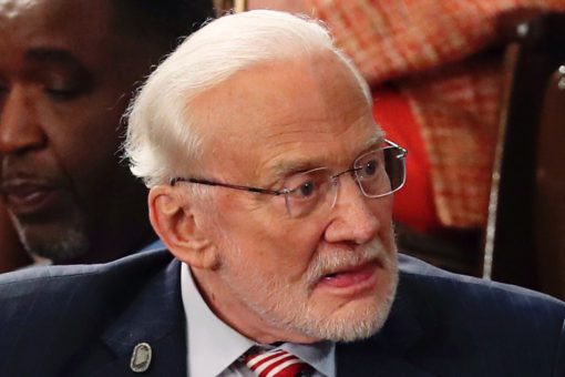 Buzz Aldrin reacts to NASA’s Perseverance rover landing on Mars