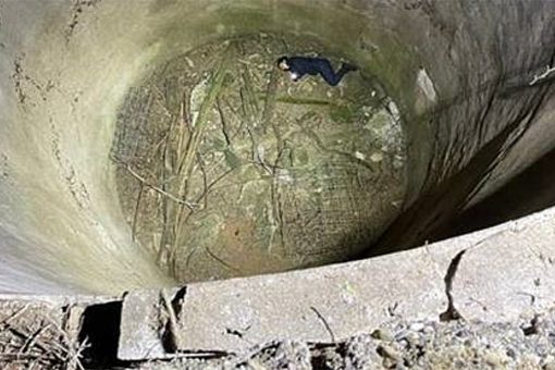 Texas Border Patrol agents rescue illegal immigrant who fell into well