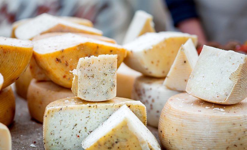 Football fans to eat 20 million pounds of cheese during Super Bowl, dairy farmers predict