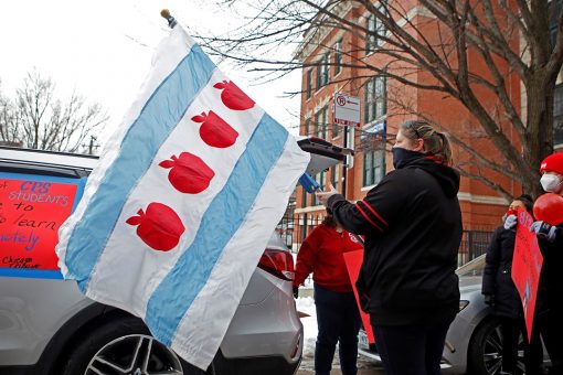 Chicago Teachers Union to hold crucial vote on school reopening, standoff set for make-or-break moment