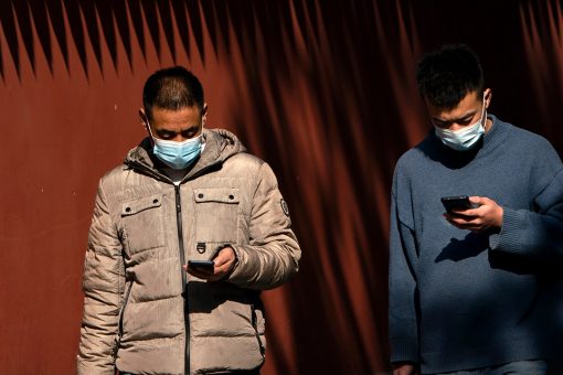 China expands rule requiring government permit for bloggers