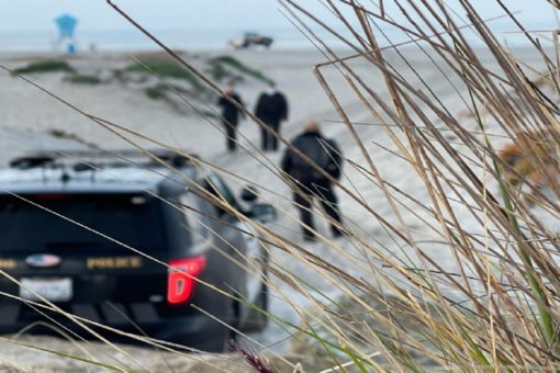 California man allegedly tried burying wife alive during beach attack following argument, police say