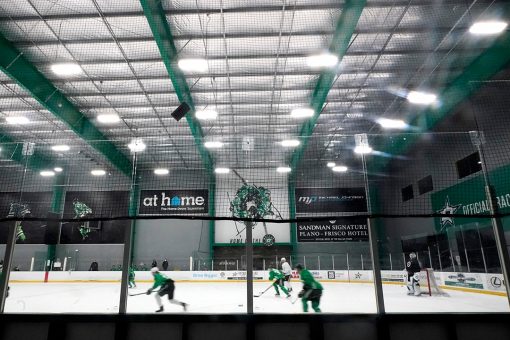 Deep freeze in Texas knocks out games again for Mavs, Stars
