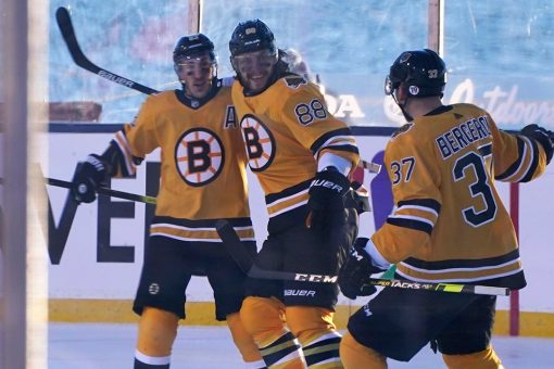 Pastrnak’s 3 goals lead Bruins past Flyers 7-3 at Lake Tahoe