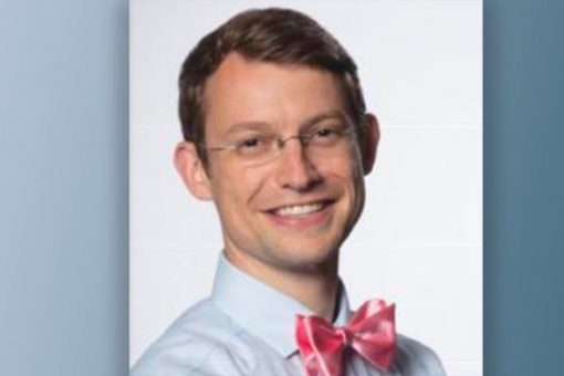 Stanford pediatrician arrested for allegedly trying to have sex with underage girl