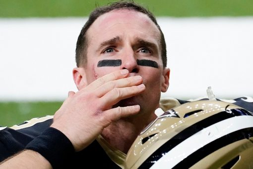 Brees renegotiates to help Saints with cap if he retires