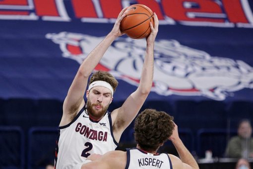 No. 1 Gonzaga tested, pulls away to beat Santa Clara 89-75