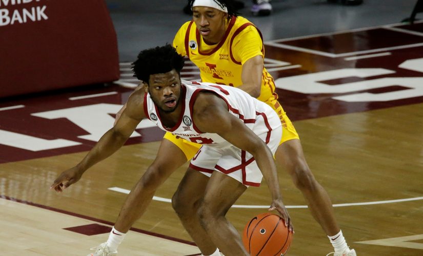 Harkless scores 19; No. 9 Oklahoma holds off Iowa St. 79-72