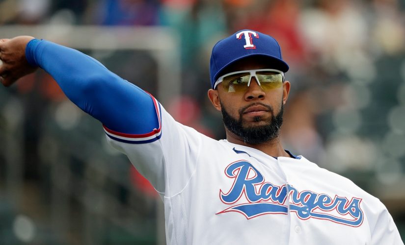 Elvis leaving Texas: Rangers deal Andrus to A’s for DH Davis