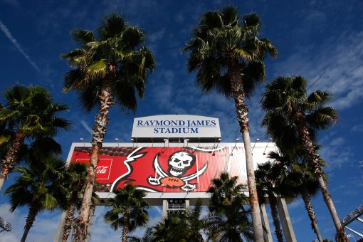 Bucs’ LeSean McCoy has shot at Super Bowl repeat