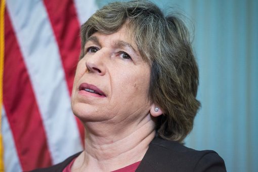 Teachers union head ‘debunks’ rumor that it doesn’t want reopening, dodges on whether kids back this year