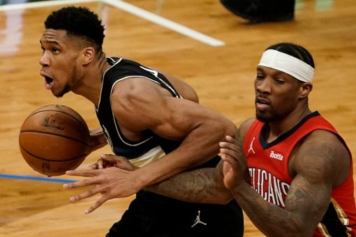 Antetokounmpo scores 38 as Bucks outlast Pelicans 129-125