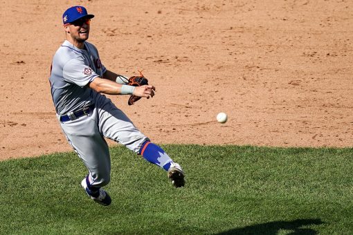 Mets beat Davis in 1st arbitration decision this year