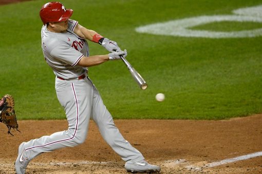 Phillies catcher J.T. Realmuto has fracture in right thumb