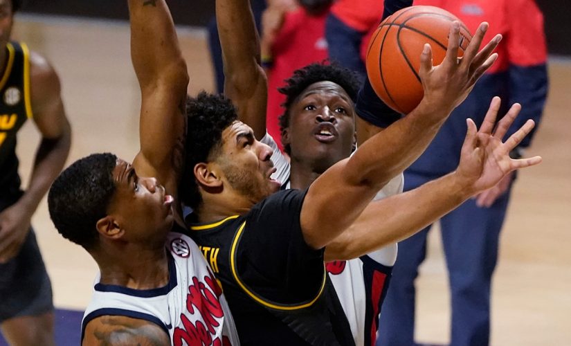 Joiner helps Mississippi beat No. 10 Missouri 80-59