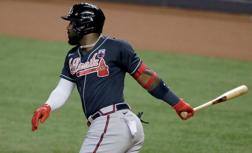 Braves bring back Ozuna on $65 million, 4-year deal