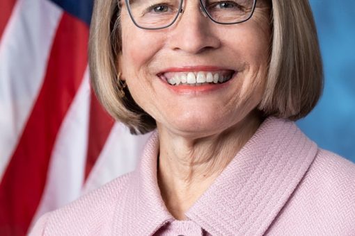 Iowa congressional contest heats up as House takes first step to consider election challenge