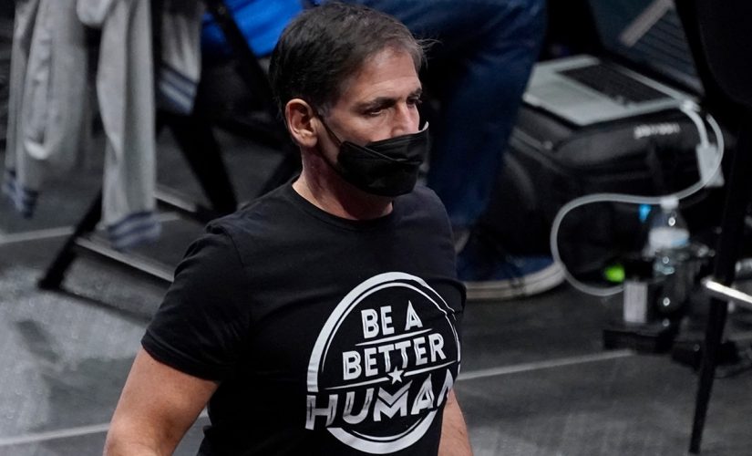 Mavericks players support Mark Cuban amid anthem frenzy: ‘He’s someone you’ll run through a wall for’