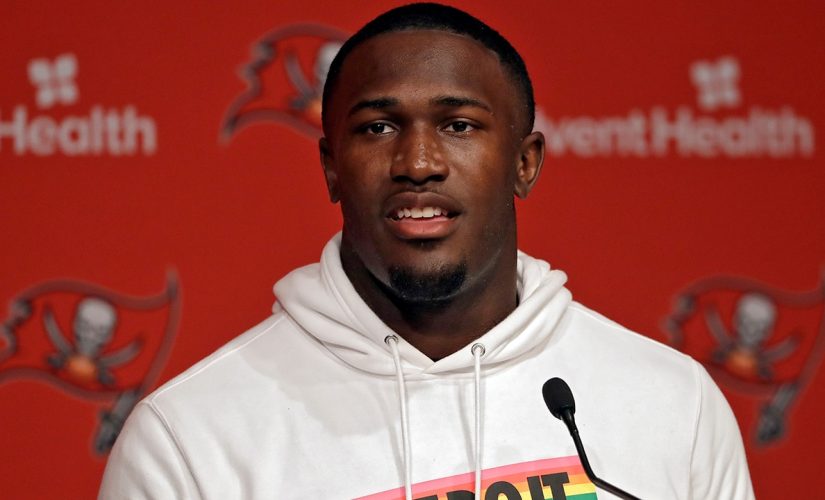 Bucs’ Devin White takes ‘victory lap’ on horse around Raymond James Stadium