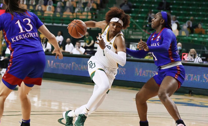 NaLyssa Smith another double-double as No. 8 Baylor beats KU