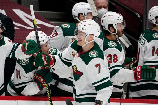 Sturm scores twice, Wild beat Avs 6-2 for 4th straight win