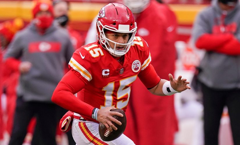 Chiefs’ Patrick Mahomes to have surgery on foot after Super Bowl LV: report