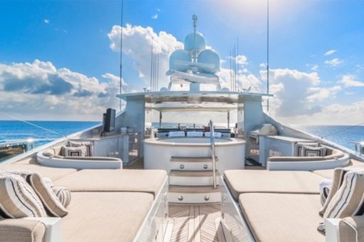 Travel companies offering Super Bowl package with private jet transportation, viewing on superyacht
